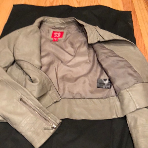 100% Polyurethane Moto Jacket - Picture 3 of 3